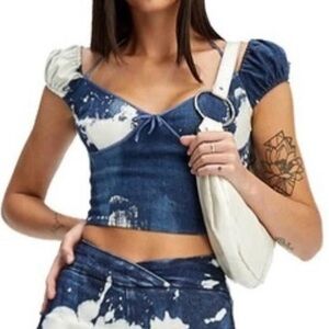 I am Gia despite Blue white Tie-Dye Crop Top